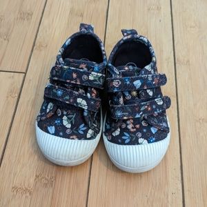 Cat and Jack little girl blue floral Velcro sneakers tennis shoes